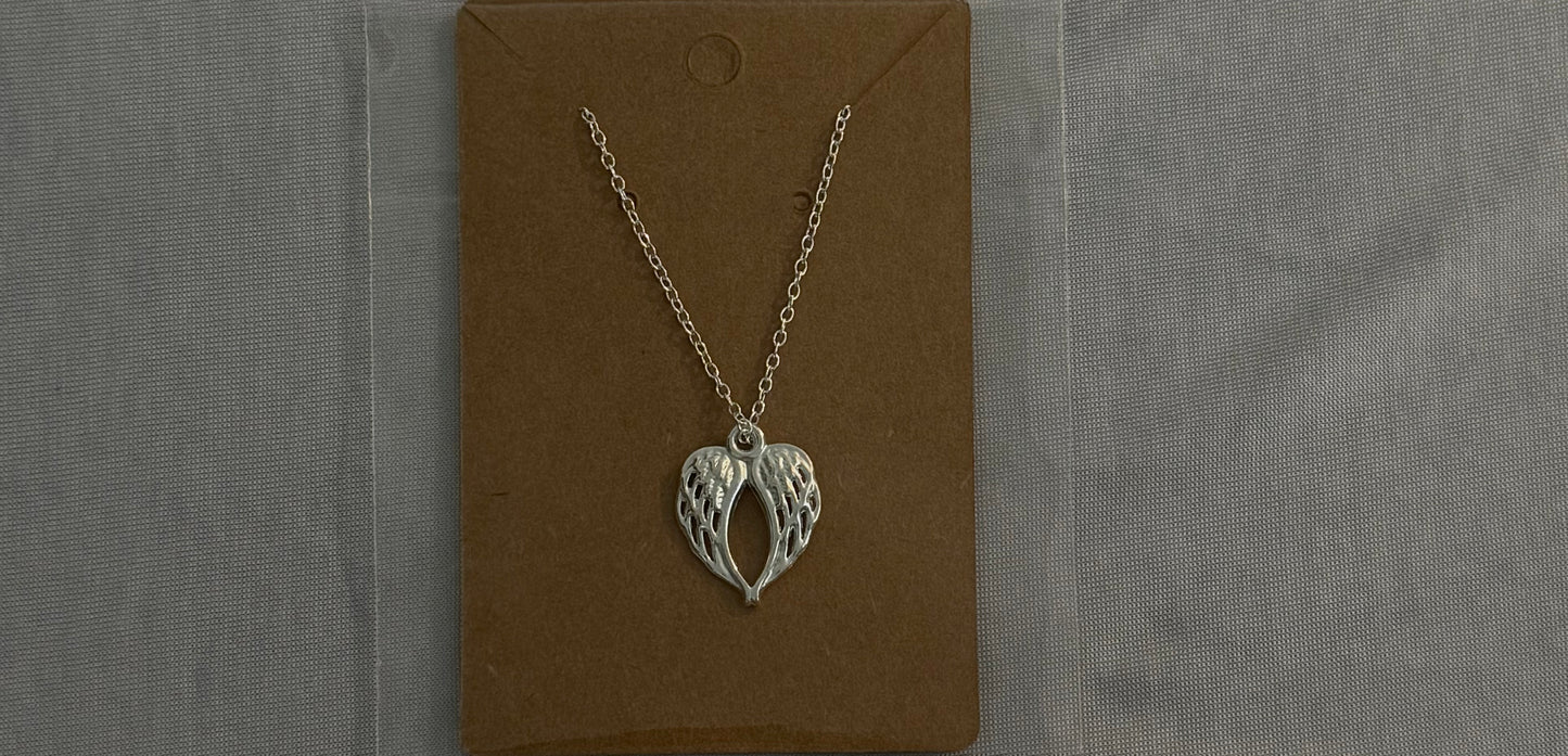 silver angel wing pendant