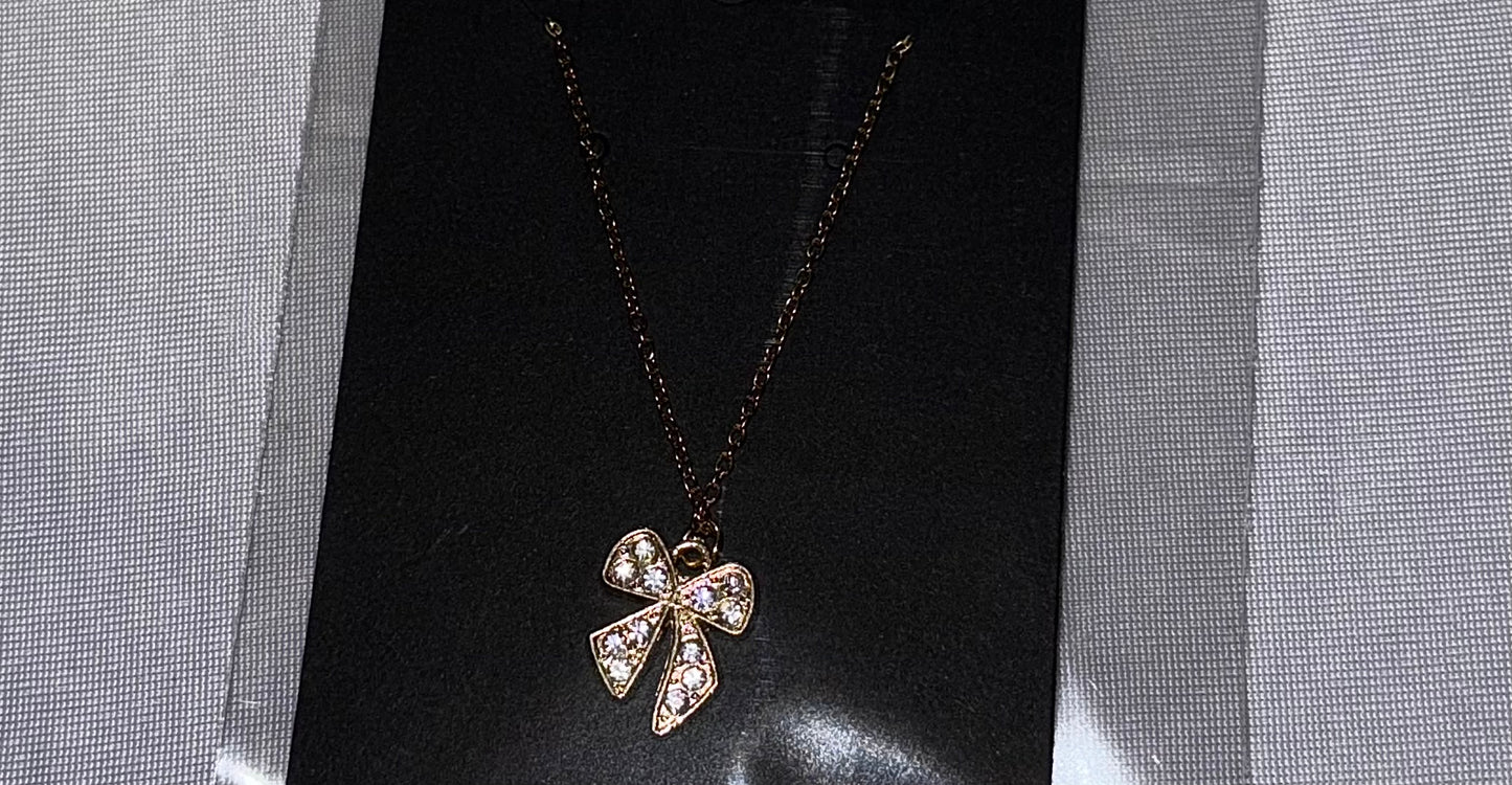 ribbon necklace